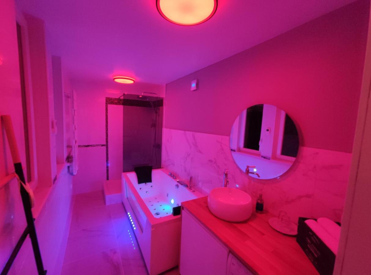 Groom Epernay - Jacuzzi & Champagne Exterior foto